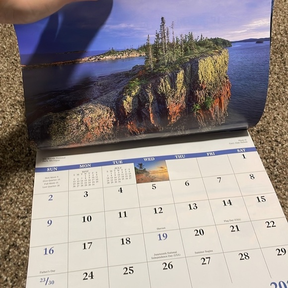 SALE 2024 Landscapes of America calendar - Picture 2 of 2